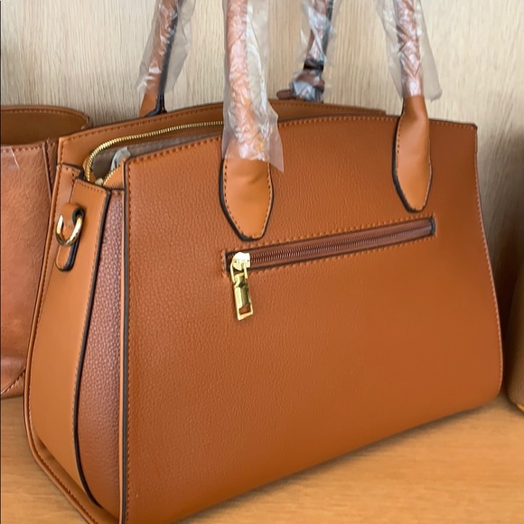 Purse - Picture 2 of 2